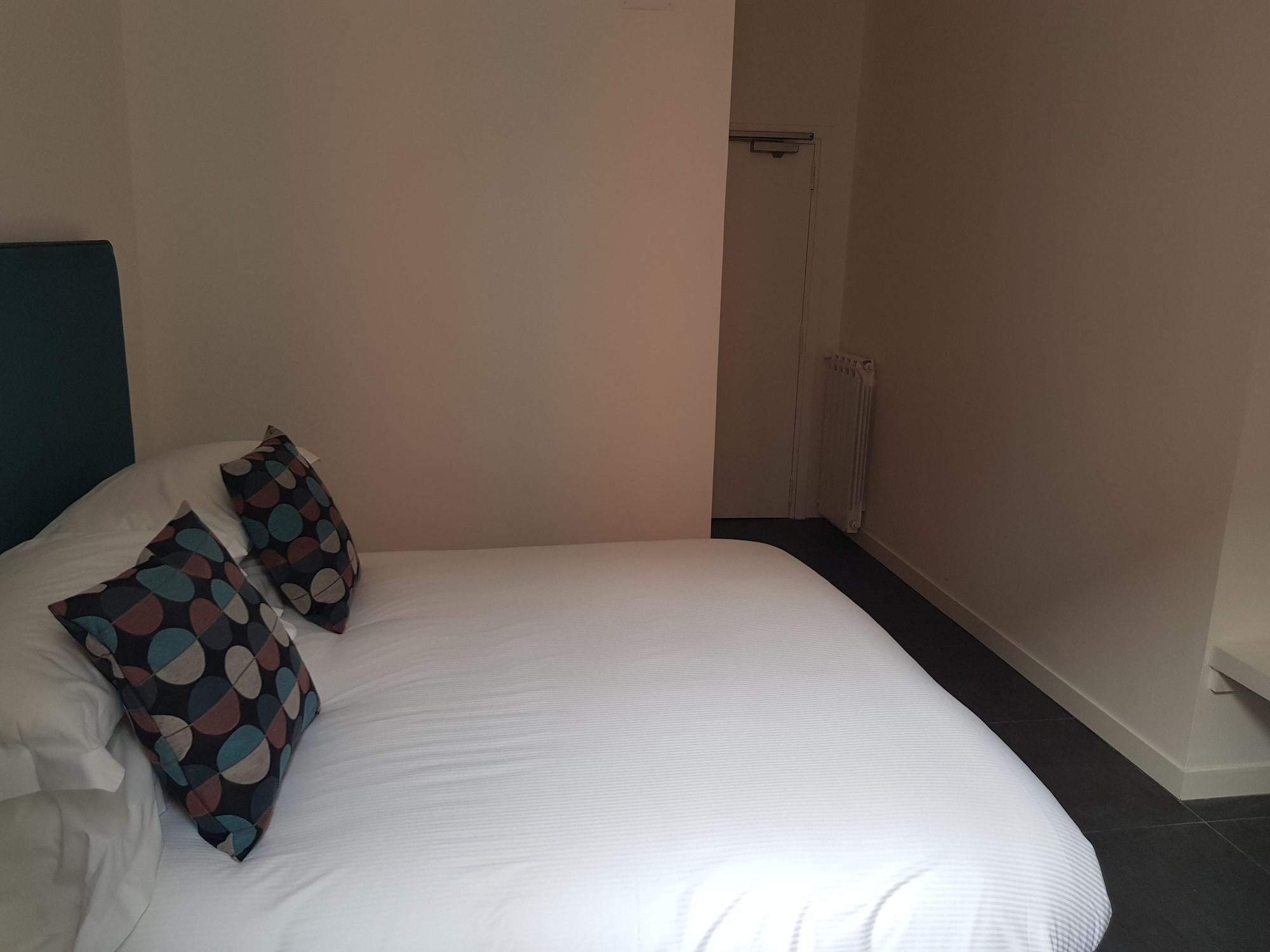 Art Street Hotel نابولي المظهر الخارجي الصورة