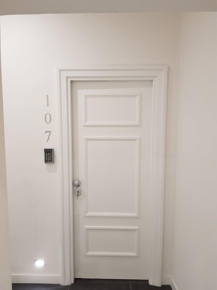 Art Street Hotel نابولي المظهر الخارجي الصورة