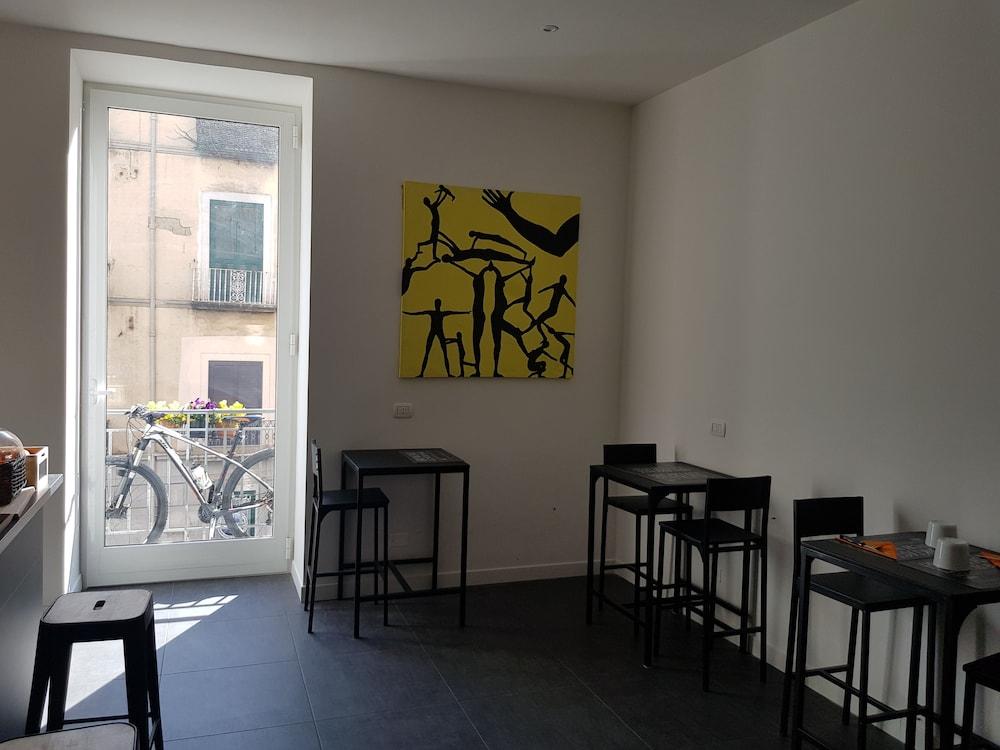 Art Street Hotel نابولي المظهر الخارجي الصورة