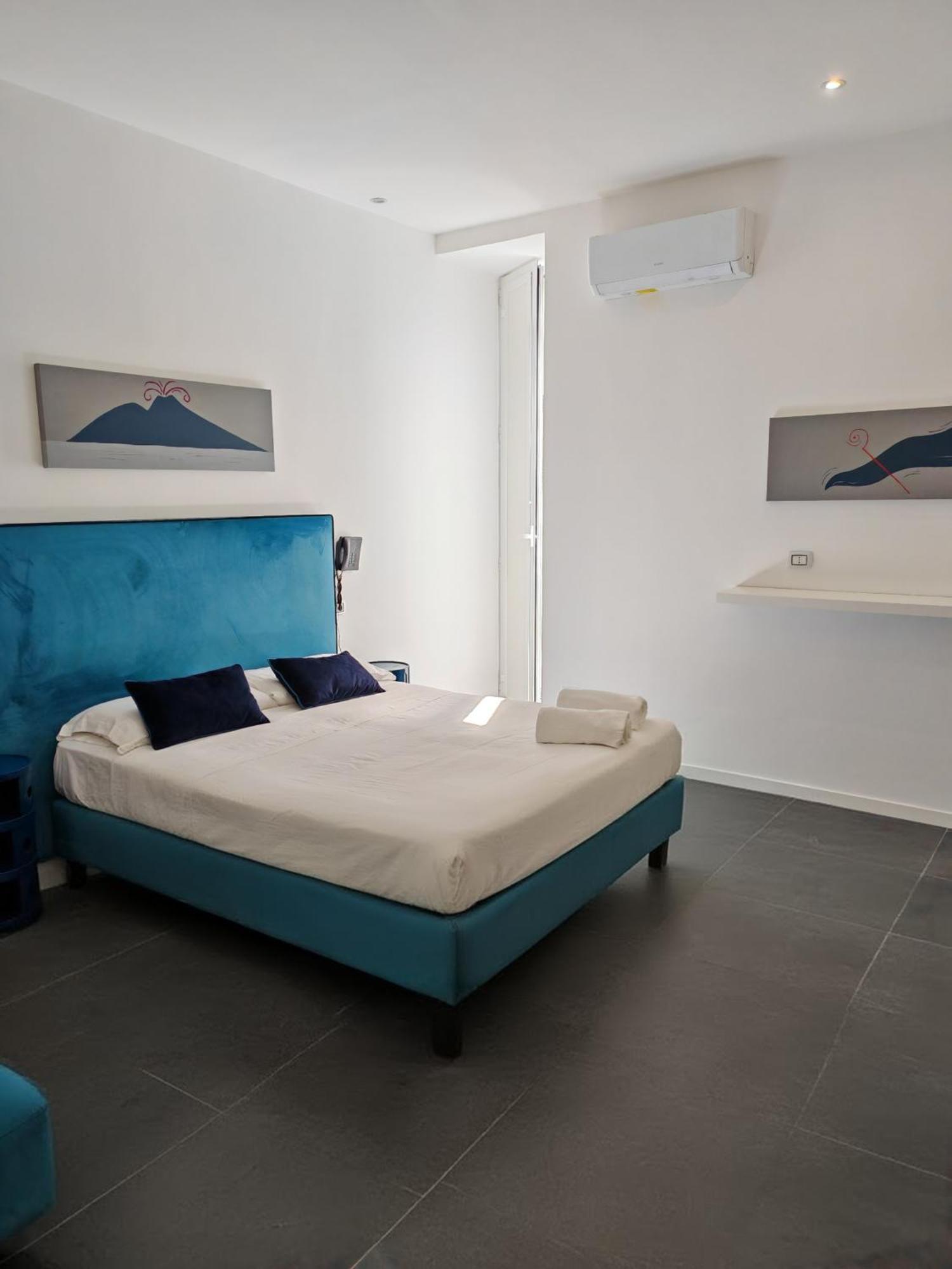 Art Street Hotel نابولي المظهر الخارجي الصورة